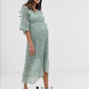 Maternity lace dress